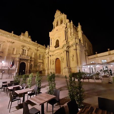 La Nicchia Villa Ragusa Luaran gambar