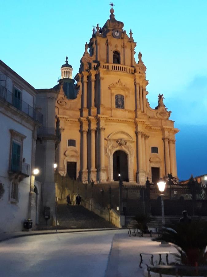 La Nicchia Villa Ragusa Luaran gambar